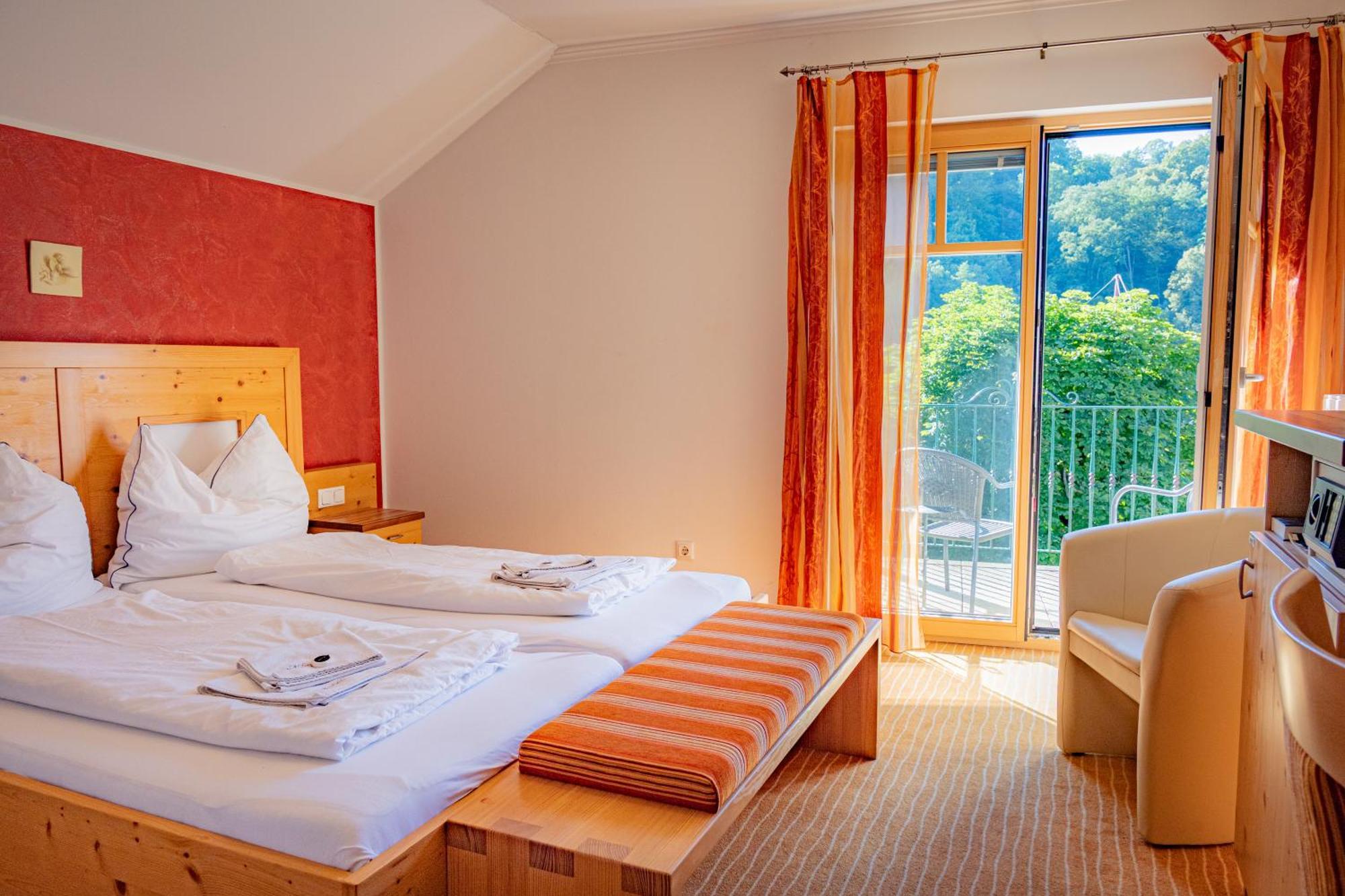 Landhotel Mariensaeule Wernstein am Inn Exteriér fotografie