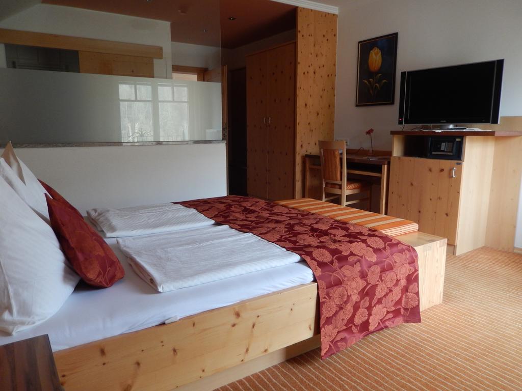 Landhotel Mariensaeule Wernstein am Inn Exteriér fotografie